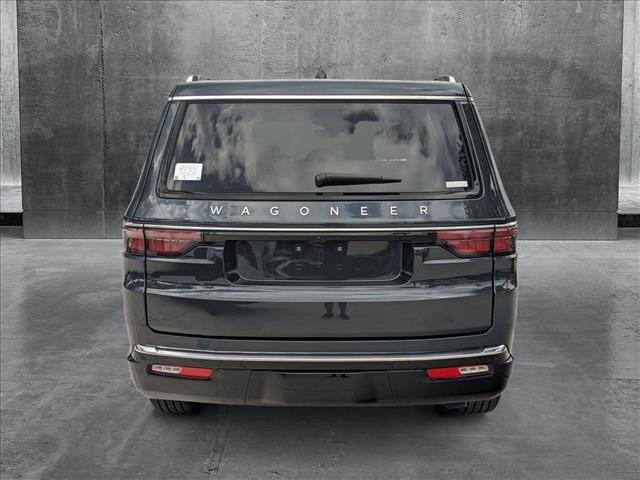 2024 Jeep Wagoneer Base