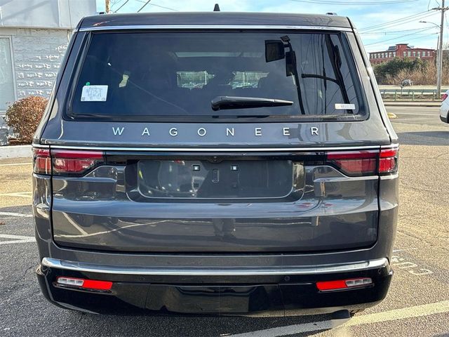 2024 Jeep Wagoneer Base