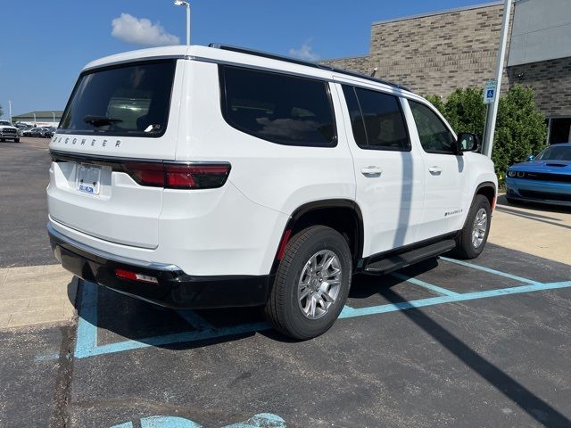 2024 Jeep Wagoneer Base