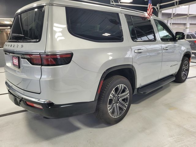 2024 Jeep Wagoneer Base