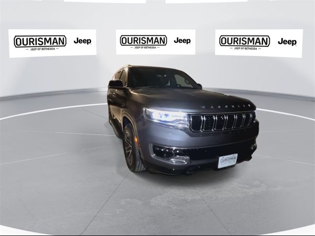 2024 Jeep Wagoneer Base