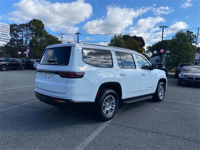 2024 Jeep Wagoneer Base