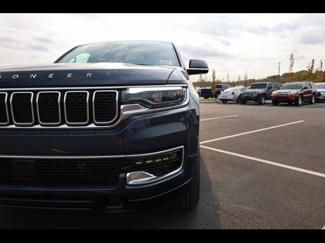 2024 Jeep Wagoneer Base