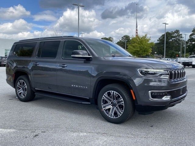 2024 Jeep Wagoneer L Base