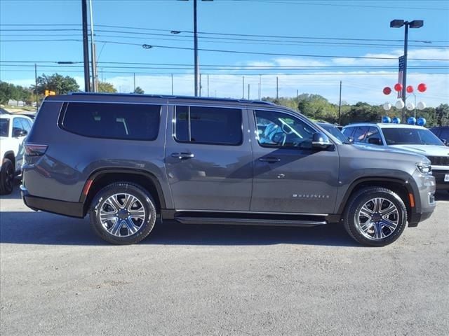 2024 Jeep Wagoneer L Base