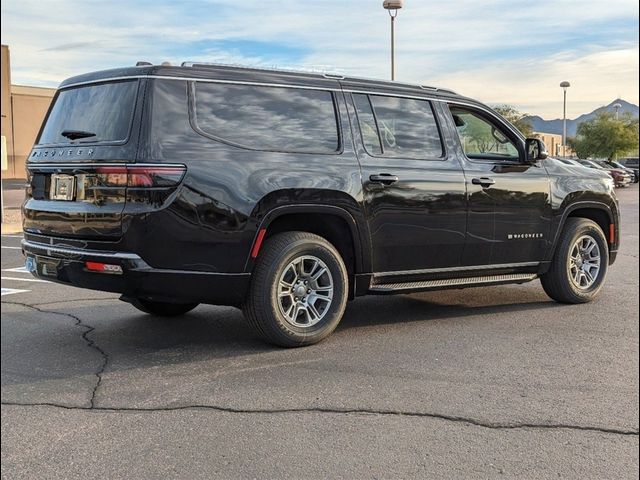 2024 Jeep Wagoneer L Base