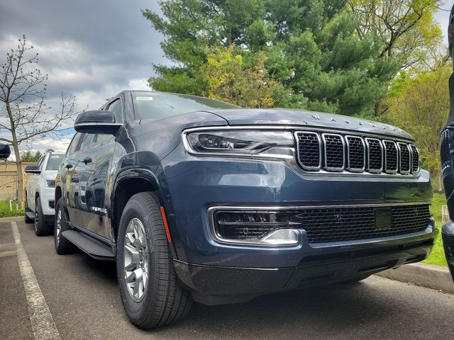 2024 Jeep Wagoneer L Base