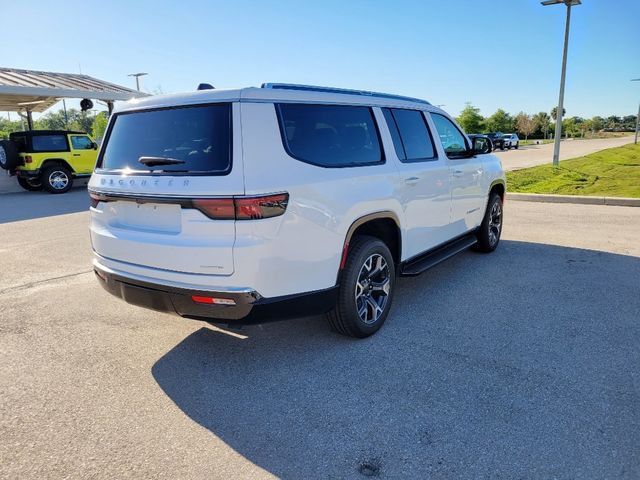 2024 Jeep Wagoneer L Series III