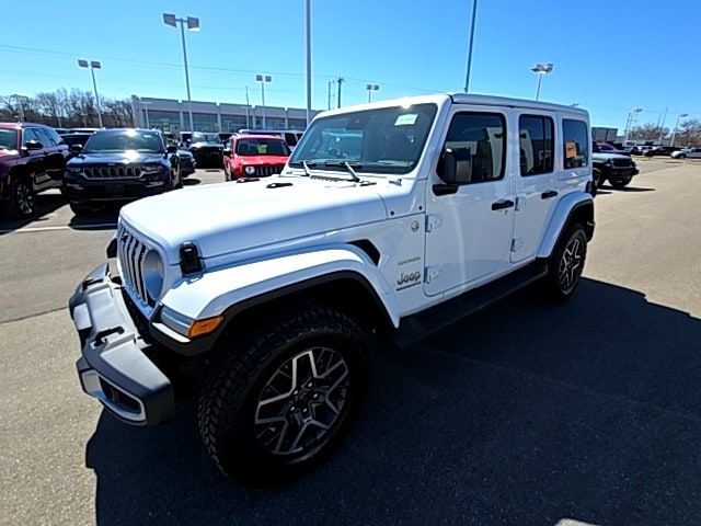 2024 Jeep Wrangler Sahara