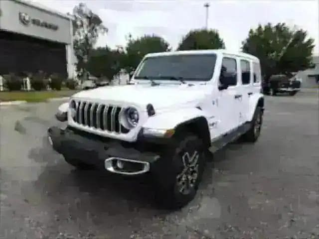 2024 Jeep Wrangler Sahara