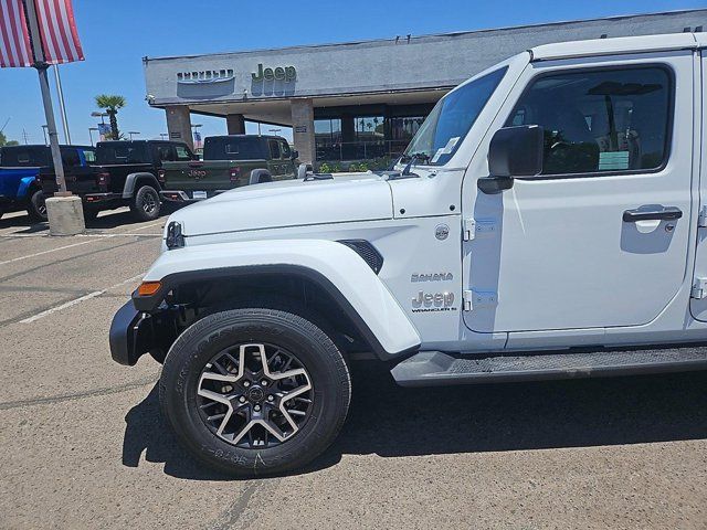 2024 Jeep Wrangler Sahara