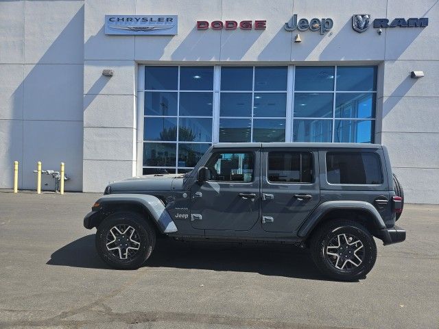 2024 Jeep Wrangler Sahara