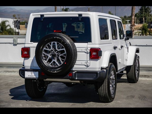 2024 Jeep Wrangler Sahara