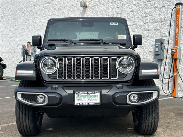 2024 Jeep Wrangler Sahara