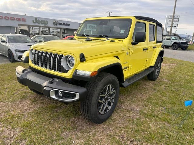 2024 Jeep Wrangler Sahara