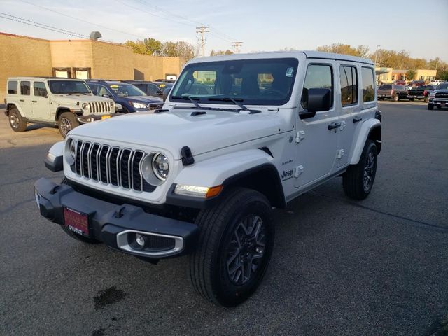 2024 Jeep Wrangler Sahara