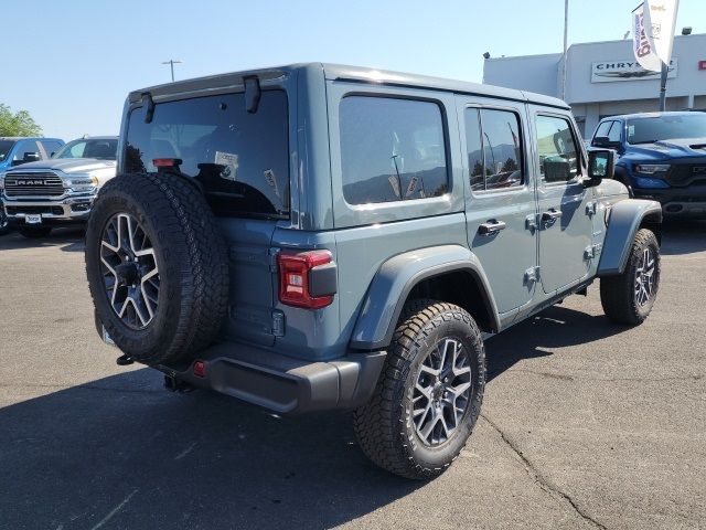 2024 Jeep Wrangler Sahara