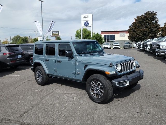 2024 Jeep Wrangler Sahara