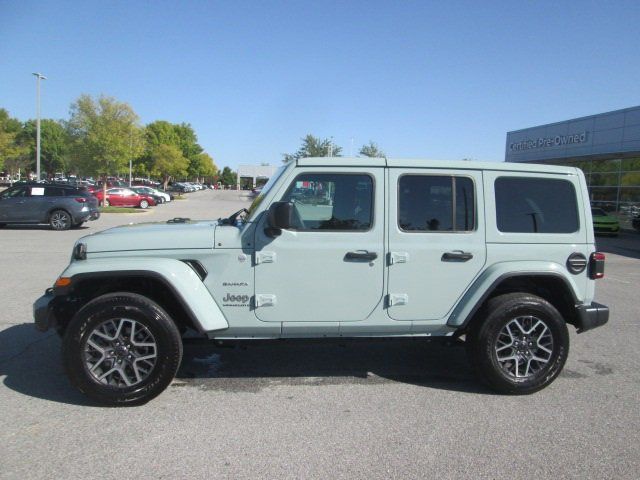 2024 Jeep Wrangler Sahara