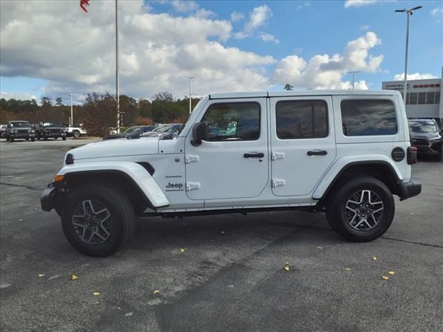 2024 Jeep Wrangler Sahara