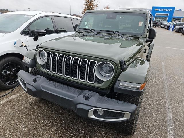 2024 Jeep Wrangler Sahara