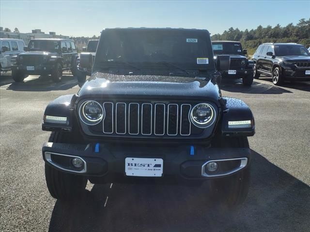 2024 Jeep Wrangler 4xe Sahara