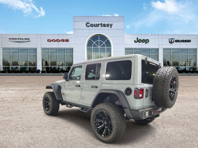 2024 Jeep Wrangler Willys