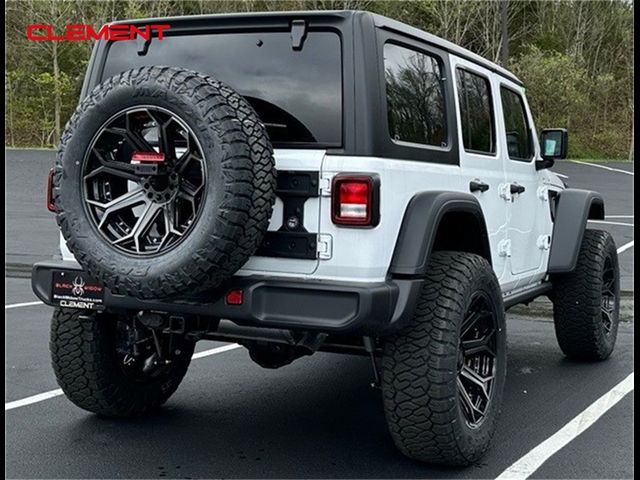 2024 Jeep Wrangler Willys