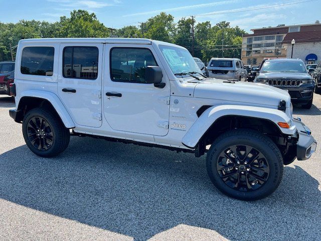 2024 Jeep Wrangler 4xe Sahara