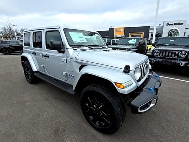 2024 Jeep Wrangler 4xe Sahara