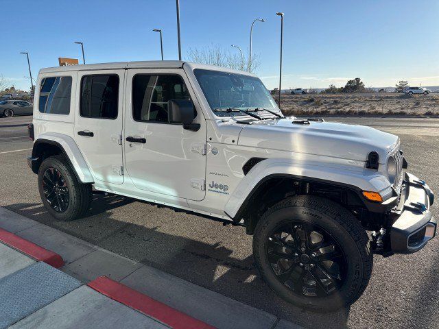 2024 Jeep Wrangler 4xe Sahara