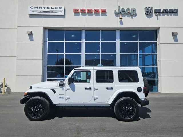 2024 Jeep Wrangler 4xe Sahara