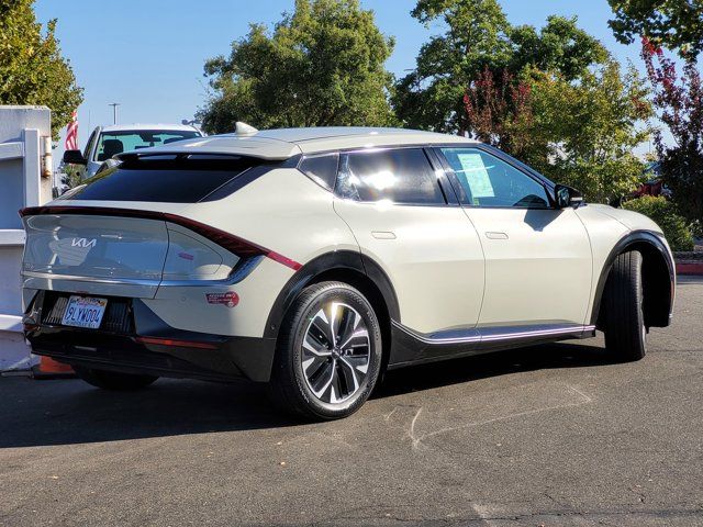 2024 Kia EV6 Wind