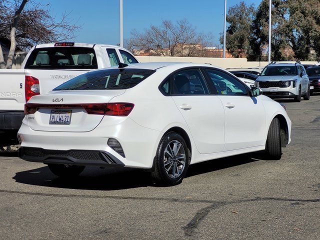 2024 Kia Forte LXS