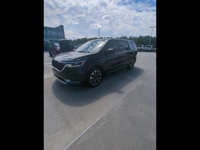 2024 Kia Carnival EX