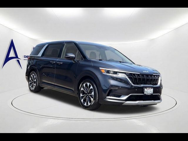 2024 Kia Carnival EX