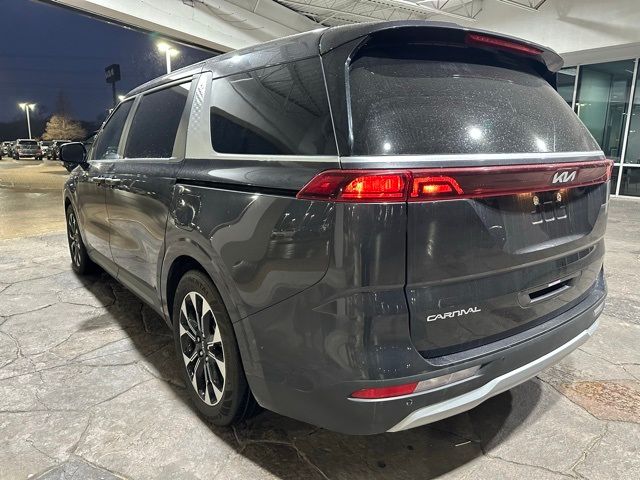 2024 Kia Carnival EX