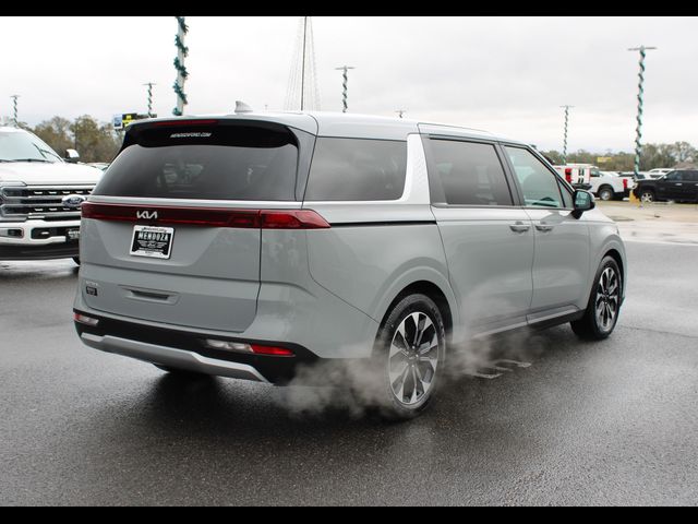 2024 Kia Carnival EX