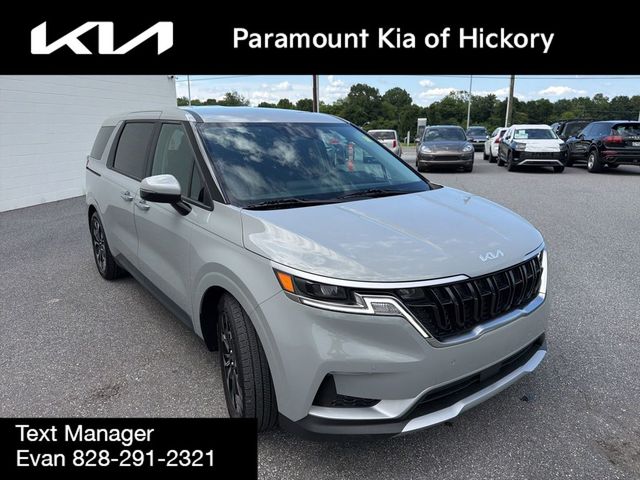 2024 Kia Carnival EX