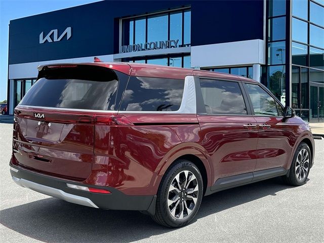 2024 Kia Carnival EX