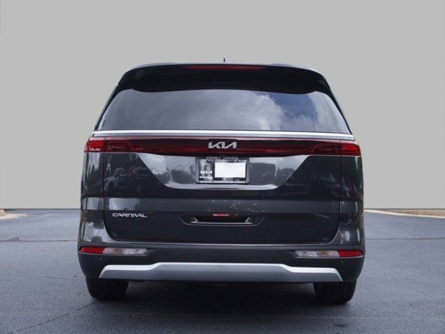 2024 Kia Carnival EX