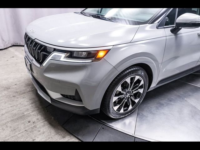 2024 Kia Carnival EX