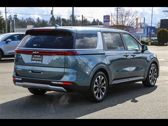 2024 Kia Carnival EX