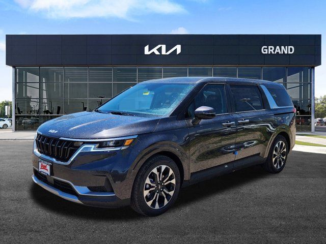 2024 Kia Carnival EX