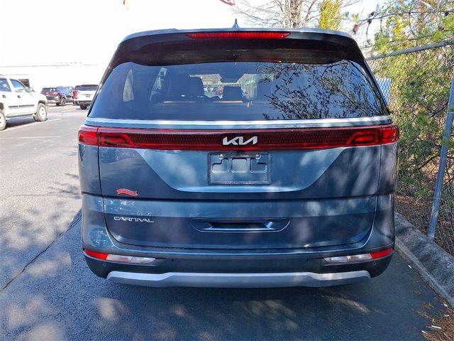 2024 Kia Carnival EX