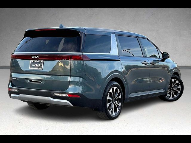 2024 Kia Carnival EX