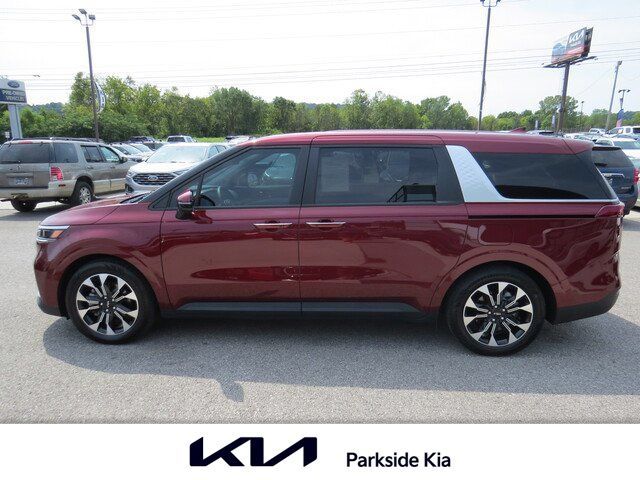 2024 Kia Carnival EX