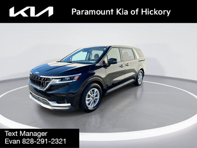 2024 Kia Carnival LX