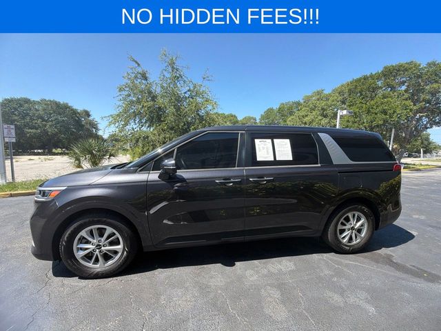 2024 Kia Carnival LX