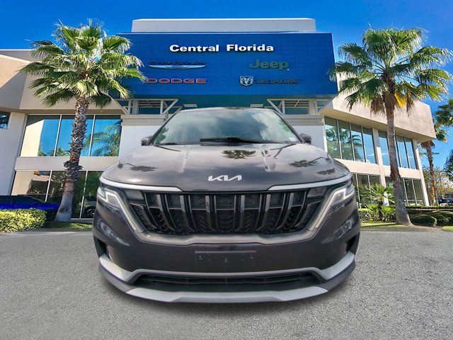 2024 Kia Carnival LX